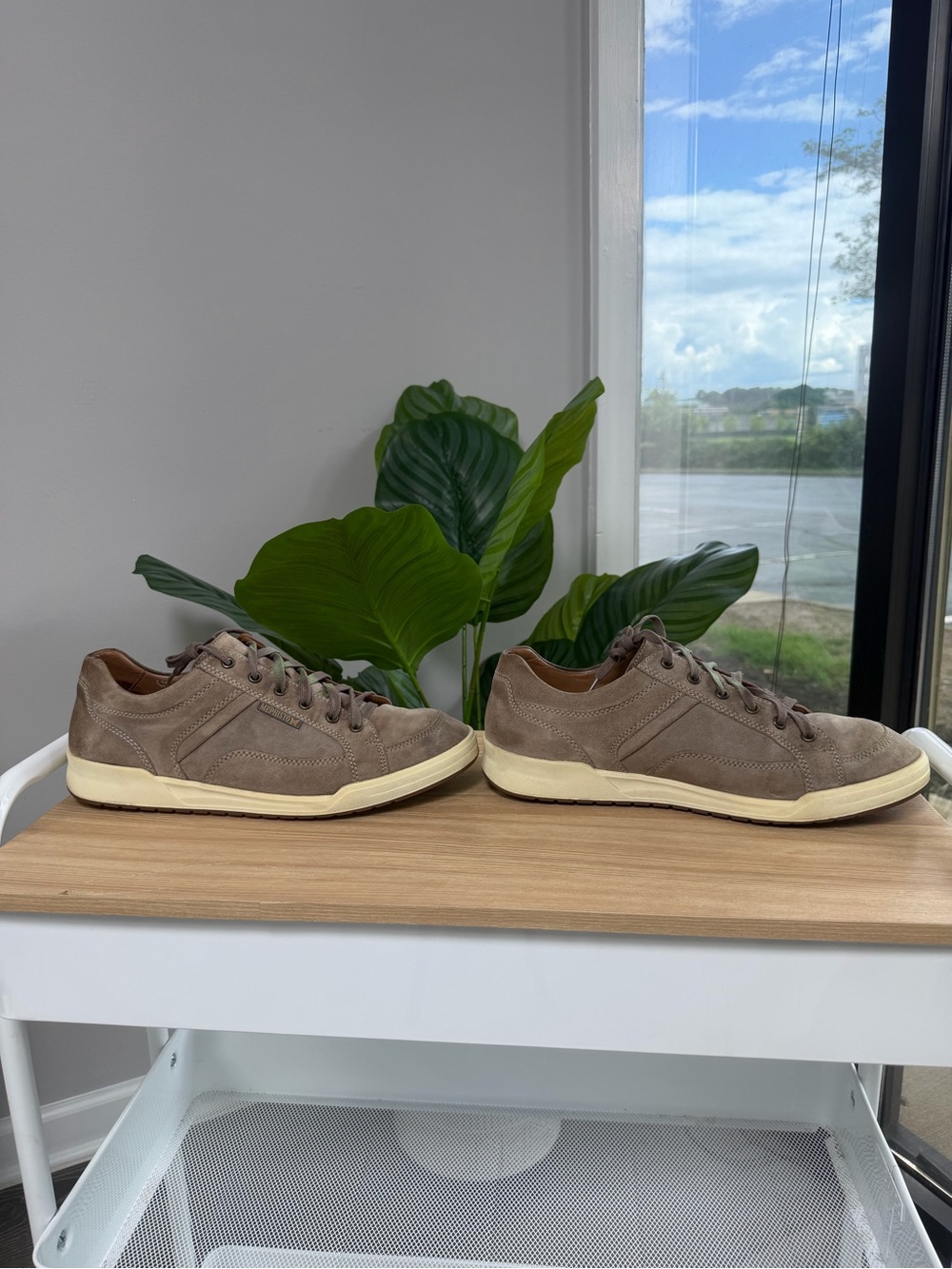 MEPHISTO Men's Rodrigo Suede Casual Sneakers in Taupe Sz 10.5 - Picture 3 of 7